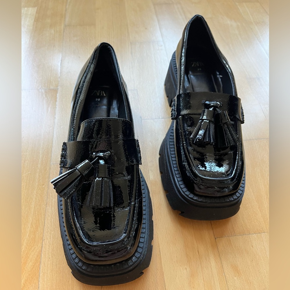 Black Zara Loafers! Worn 1 time only!